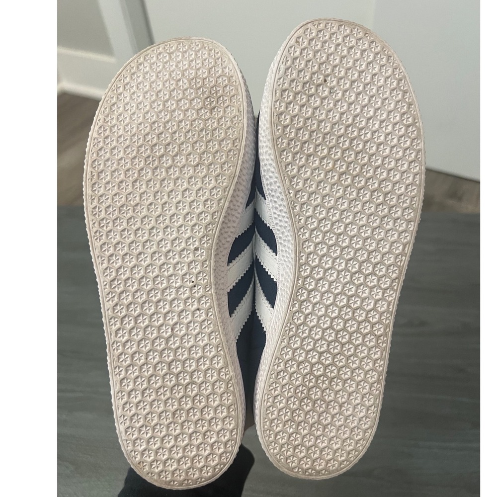 Adidas Gazelle J Kids Navy White Suede Sneakers Size 3.5Y - Picture 6 of 6